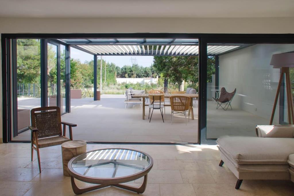 Villa Des Jacinthes Tarascon Extérieur photo