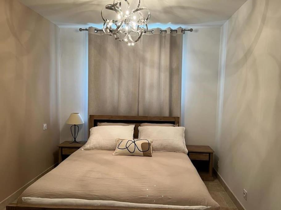 Villa Des Jacinthes Tarascon Extérieur photo