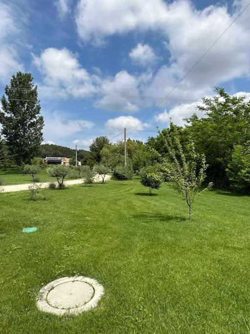 Villa Des Jacinthes Tarascon Extérieur photo