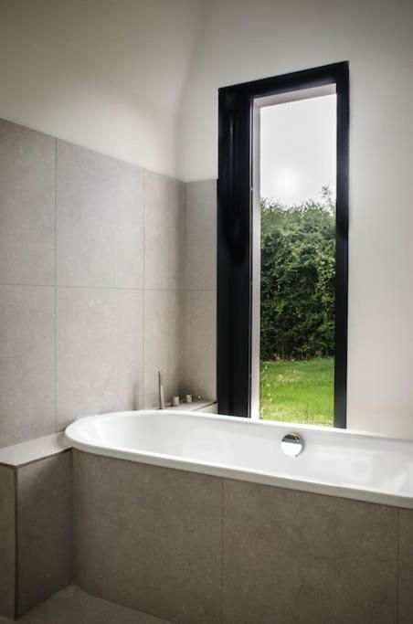 Villa Des Jacinthes Tarascon Extérieur photo