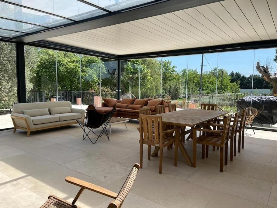 Villa Des Jacinthes Tarascon Extérieur photo