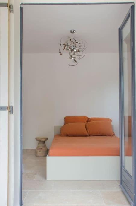 Villa Des Jacinthes Tarascon Extérieur photo